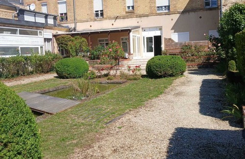 Sedan Appartement | Homerez - Cozy Studio in Sedan with Fenced Garden 22 m²