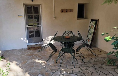 Albaron Appartement | Homerez - Family Apartment in Arles with Garden and Pool