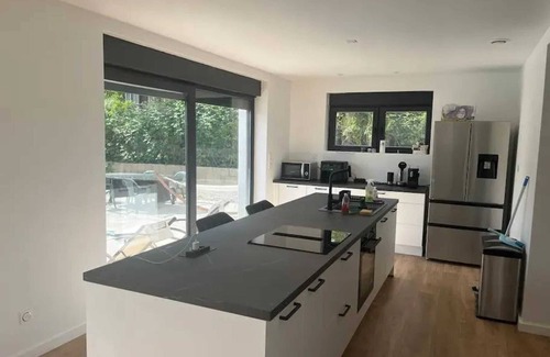 Lutterbach Villa | Homerez - Villa familiale avec piscine privée à Lutterbach