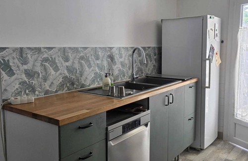 Floirac Maison | Homerez - Family House in Floirac
