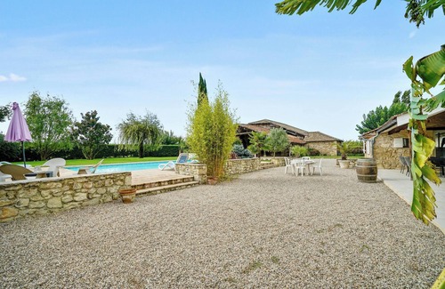 Saint-Sylvestre-sur-Lot Villa | Homerez - Villa à Saint Sylvestre sur Lot.