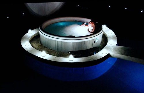 La Gaubretiere Maison | Homerez - Maison pour 4 pers. avec piscine partagée, jacuzzi, spa et jardin