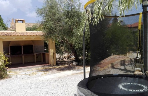 Caravaca de la Cruz Maison | Homerez - Maison pour 8 pers. avec piscine partagée et jacuzzi à Noguericas