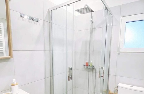 Chouzy-sur-Cisse Maison | Homerez - House for 2 ppl. with shared pool, sauna, jacuzzi, spa and garden