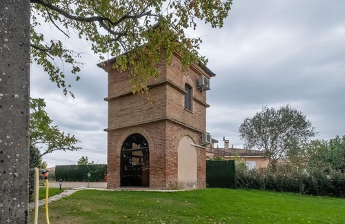 Villemur-sur-Tarn Maison | Homerez - Maison pour 4 pers. avec piscine partagée à Villemur-sur-Tarn