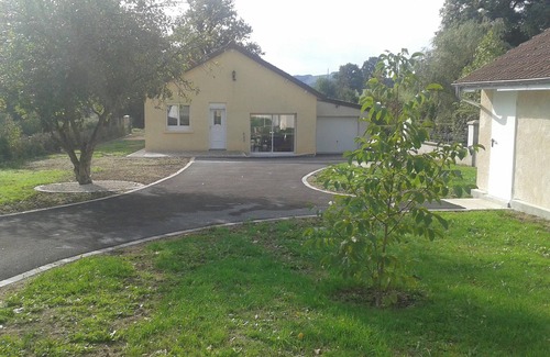 Thil-sur-Arroux Maison | Homerez - Maison à Thil-sur-Arroux