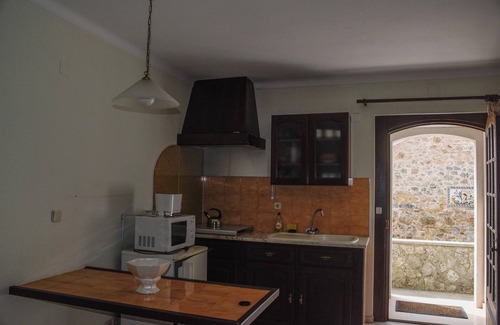 Sao Joao Batista Maison | Homerez - House in Porto de Mós