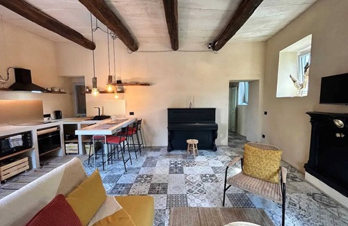 Tapigliano Maison | Homerez - Large House Tapigliano
