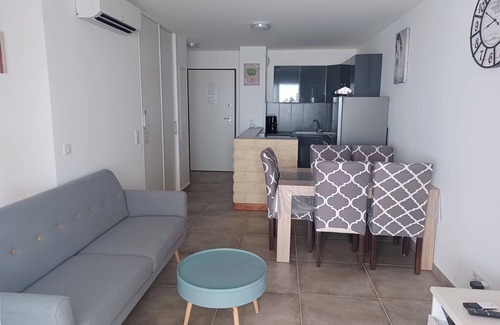 Lucciana Appartement | Homerez - Appartement à 10 km de la plage pour 2 pers. avec terrasse à Lucciana