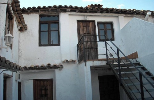 Valeria Appartement | Homerez - Modern Apartment in Valeria, View