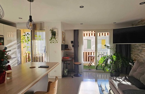 Pasteur Appartement | Homerez - Appartement moderne à Nice