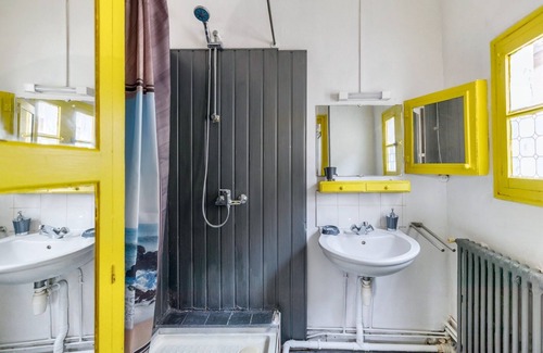 Sens Appartement | Homerez - Appartement moderne à Sens, 45m² + Parking