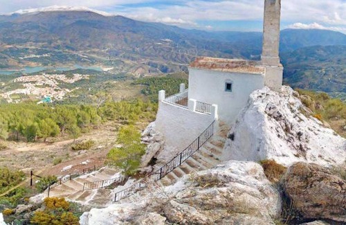 Pinos del Valle Maison | Homerez - Jolie maison pour 4 pers. avec terrasse à Pinos del Valle