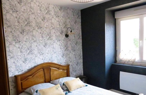 Plerguer Maison | Homerez - Nice house for 6 ppl. with swimming-pool and garden at Roz-Landrieux