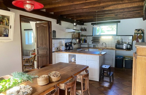 Maheru Maison | Homerez - Nice house for 6 ppl. with terrace at Mahéru