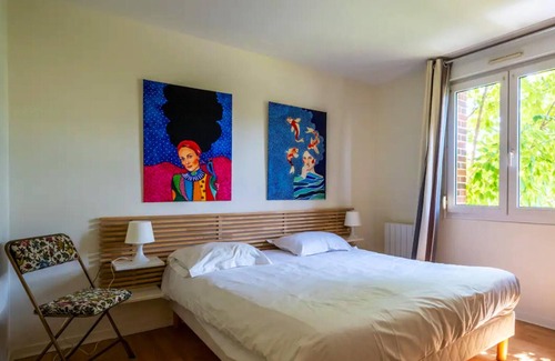 Moussy Maison | Homerez - Nice house for 7 ppl. with garden and terrace at Moussy