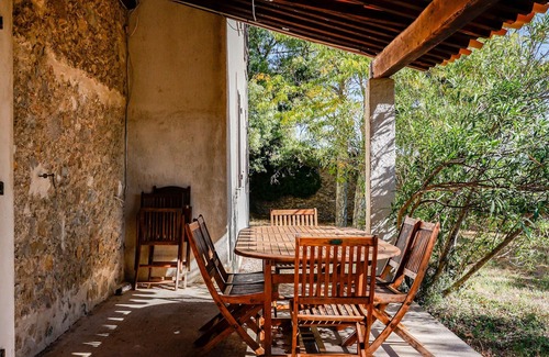 Saint-Pierre-des-Champs Maison | Homerez - Jolie maison pour 7 pers. avec piscine partagée et jardin à Lagrasse