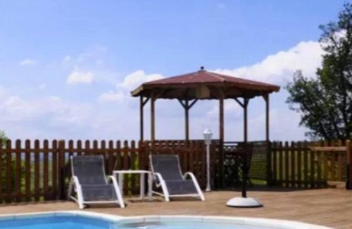 Latrape Maison | Homerez - Nice house for 5 ppl. with shared pool and terrace at Latrape