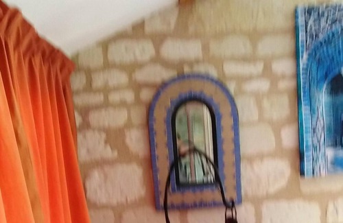 Courchamps Maison | Homerez - Jolie propriété pour 3 pers. avec terrasse et balcon à Courchamps