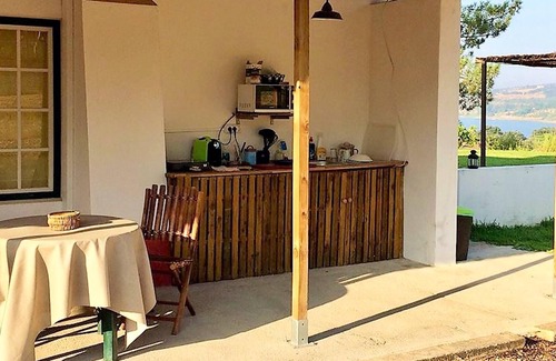 Montargil Maison | Homerez - Jolie propriété pour 2 pers. avec piscine partagée à Montargil