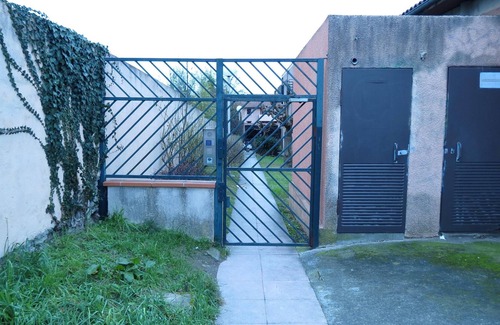 Juncasse - Argoulets Appartement | Homerez - Joli studio pour 2 pers. avec balcon à Toulouse
