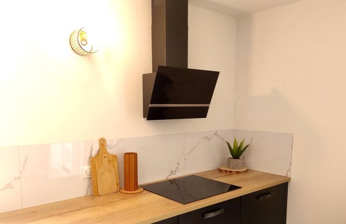 Escragnolles Appartement | Homerez - Spacious appartement for 6 ppl. with terrace at Escragnolles