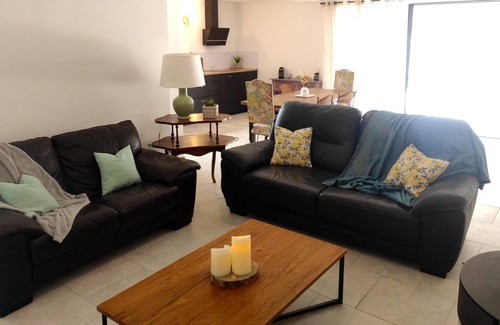 Escragnolles Appartement | Homerez - Spacious appartement for 6 ppl. with terrace at Escragnolles