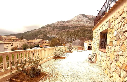 Escragnolles Appartement | Homerez - Spacious appartement for 6 ppl. with terrace at Escragnolles