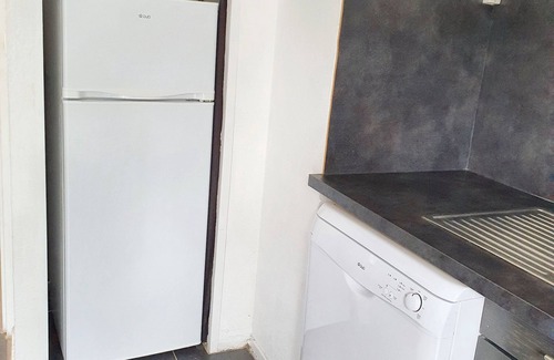 Moulin a Vent Appartement | Homerez - Appartement spacieux à Perpignan, balcon