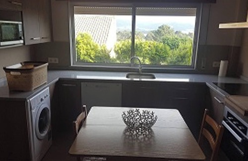A Guarda Appartement | Homerez - Spacious apartment in A Guarda, sea view