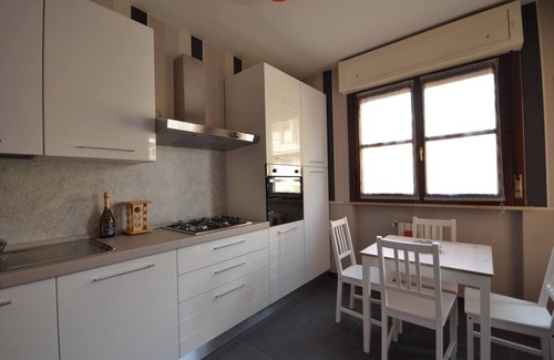 Vercelli Appartement | Homerez - Appartement Vercelli