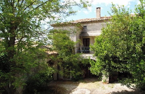 Brujas Maison | Homerez - Spacieuse maison familiale à Beaulieu - 250 m² avec vue montagne