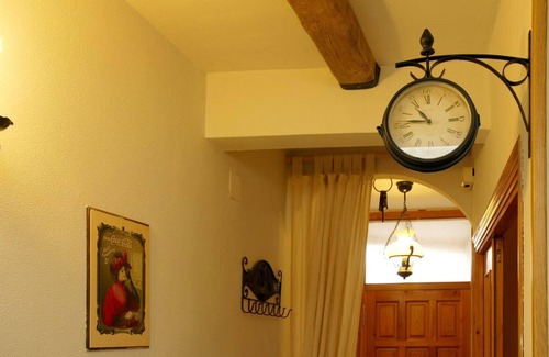 Mingorria Maison | Homerez - Maison spacieuse pour 6 pers. avec terrasse à Mingorría