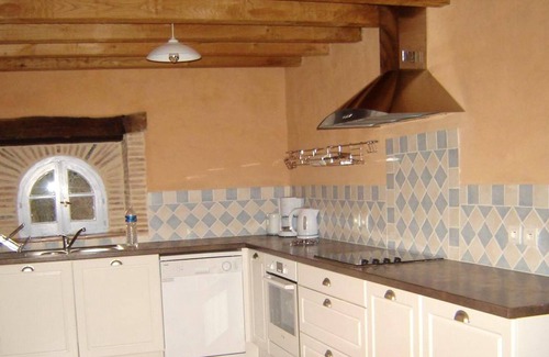 Cudos Maison | Homerez - Maison spacieuse pour 8 pers. avec terrasse à Cudos