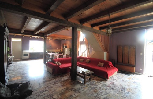 Queyssac Maison | Homerez - Maison spacieuse au cœur de Queyssac avec jardin