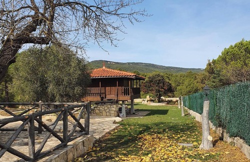 Querol Villa | Homerez - Villa spacieuse à Querol avec piscine privée et jacuzzi