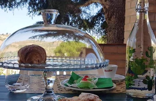 Caccamo Villa | Homerez - Villa spacieuse pour 7 pers. avec piscine à Caccamo