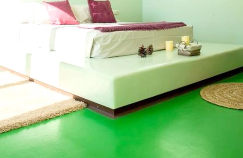 Argamasilla de Alba Appartement | Homerez - Studio for 2 people with shared pool in Argamasilla de Alba