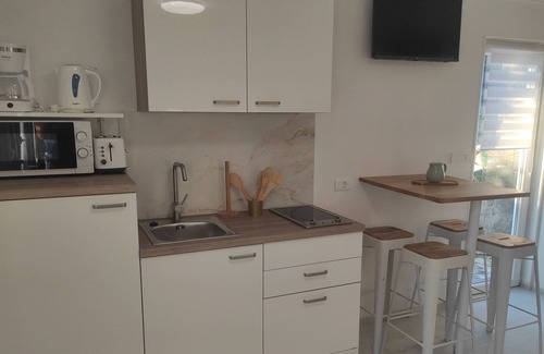 Ripenda Verbanci Appartement | Homerez - Studio in Ripenda Verbanci