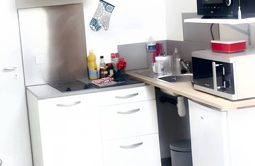 Saint-Jory Appartement | Homerez - Studio Saint-Jory, pool
