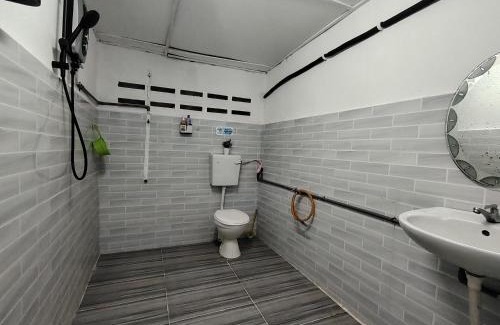 Jengka Chalet De Ski | Homestay Bakti Rantau Perintis Free NETFLIX