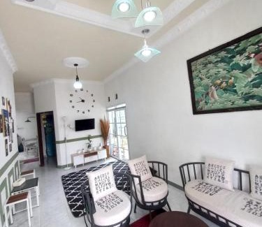 Bukittinggi Maison | Homestay Berkah Syariah Bukittinggi