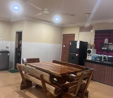 Kampung Rawa Maison | Homestay Burn Jati