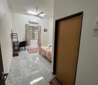 Pasir Puteh Maison | Homestay Che Nor Pasir Puteh