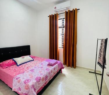 Kampung Tanjung Mas Maison | Homestay CikguMa 1 - WiFi