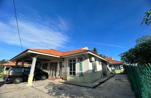 Bachok Maison | Homestay Denai Universiti near UMK 3 rooms aircond with wifi