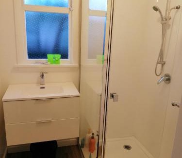 Christchurch Maison | Homestay Double room, near the city center