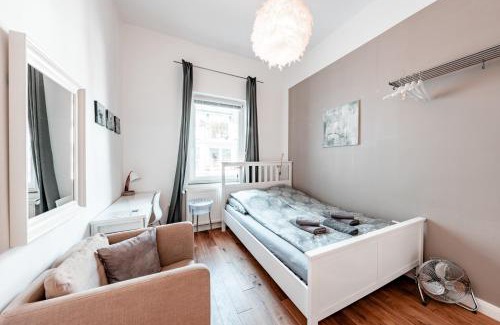 Fesenfeld Maison | homestay! einhundertachtunddreißig