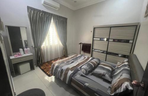 Simpang Kiri Maison | Homestay Haji Abdullah