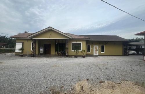 Simpang Kiri Maison | Homestay Haji Abdullah